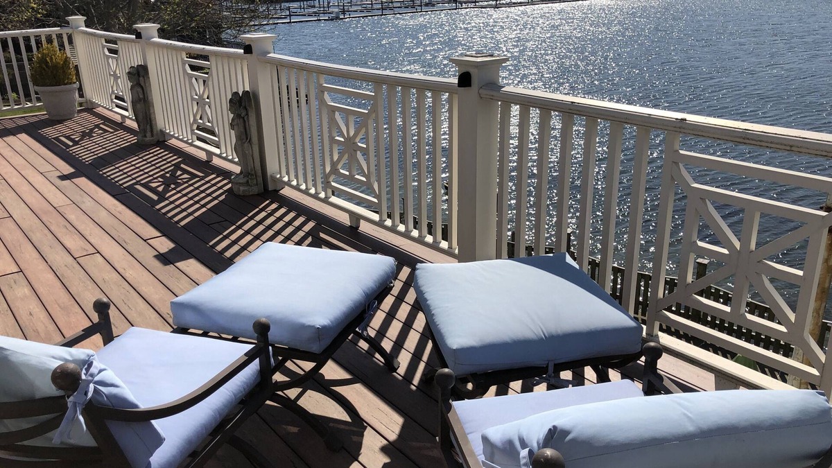 Salem House | Waterfront Downtown Salem Home in Historic New England - 35 minutes to Boston