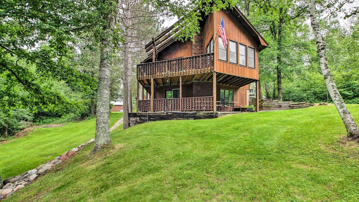 Fifty Lakes House | Waterfront Fifty Lakes Home w/Dock & Kayaks!