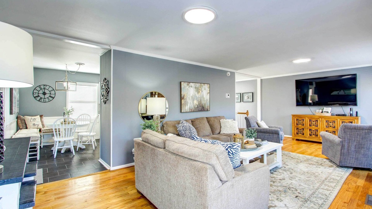 Florence House | Waterfront Florence Home w/Private Dock!