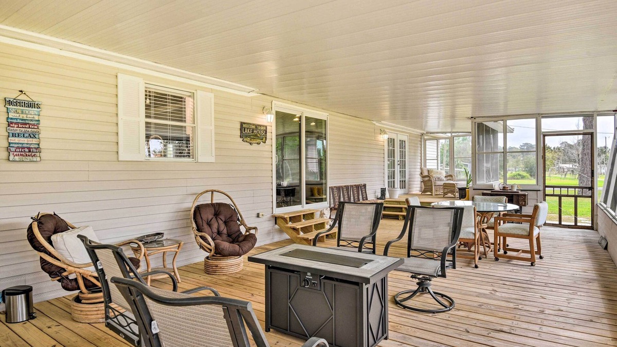 Georgetown House | Waterfront Georgetown Home w/Dock & Large Porch!