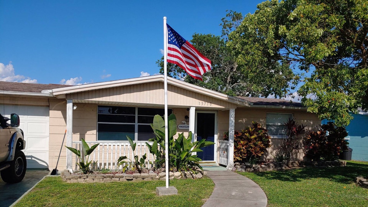 Sea Ranch On The Gulf House | Waterfront (Gulfgate)