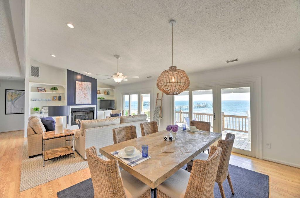 Harkers Island House | Waterfront Harkers Island Home Sunset View and Dock