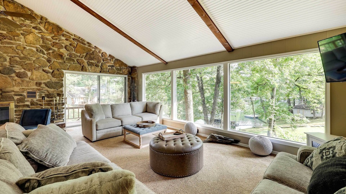 Afton House | Waterfront Haven w/Deck on Monkey Island!