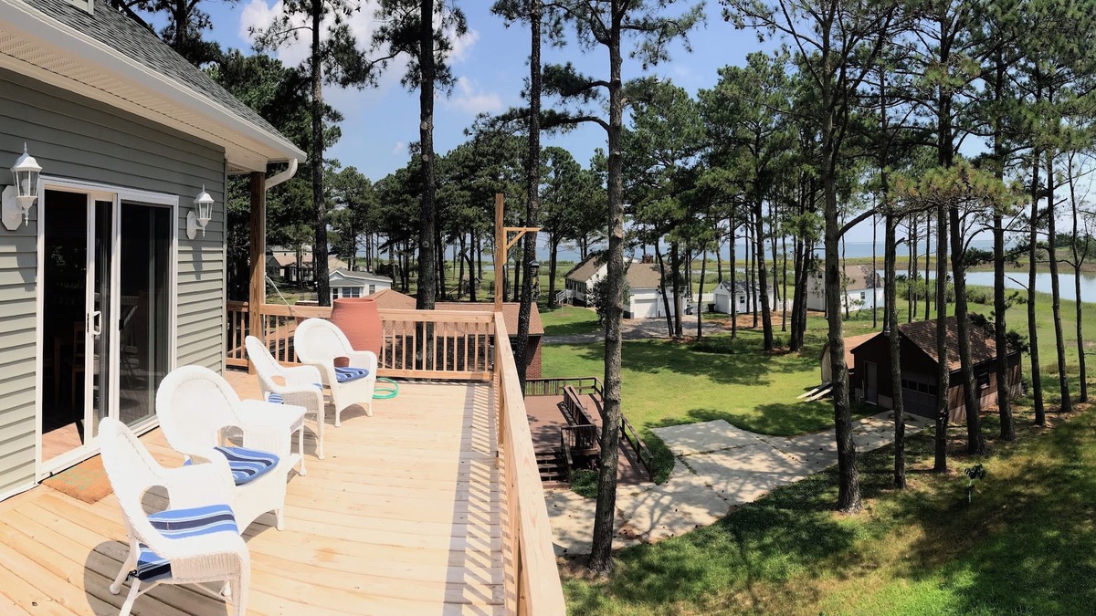 Fox Hill - Grandview House | Waterfront Hideaway By The Bay Nestled Between 2 Nature Preserves w/ Ocean Views