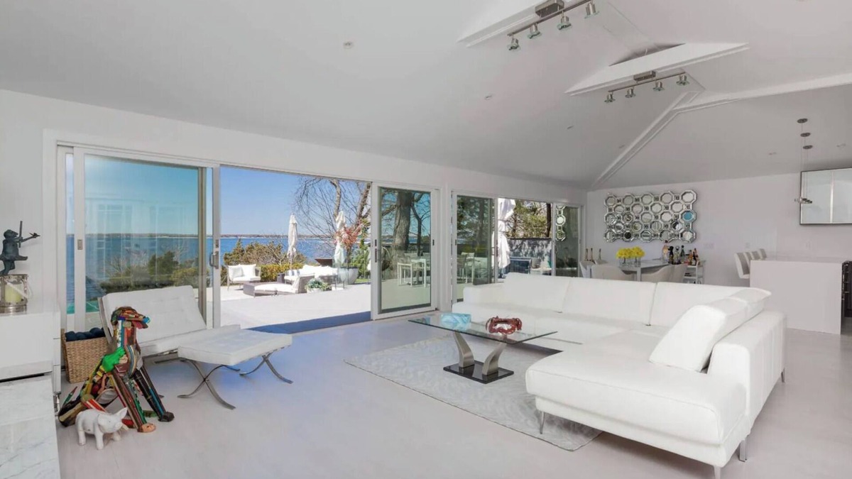 Flanders House | Waterfront home, infinity pool, private beach, and amazing sunsets!