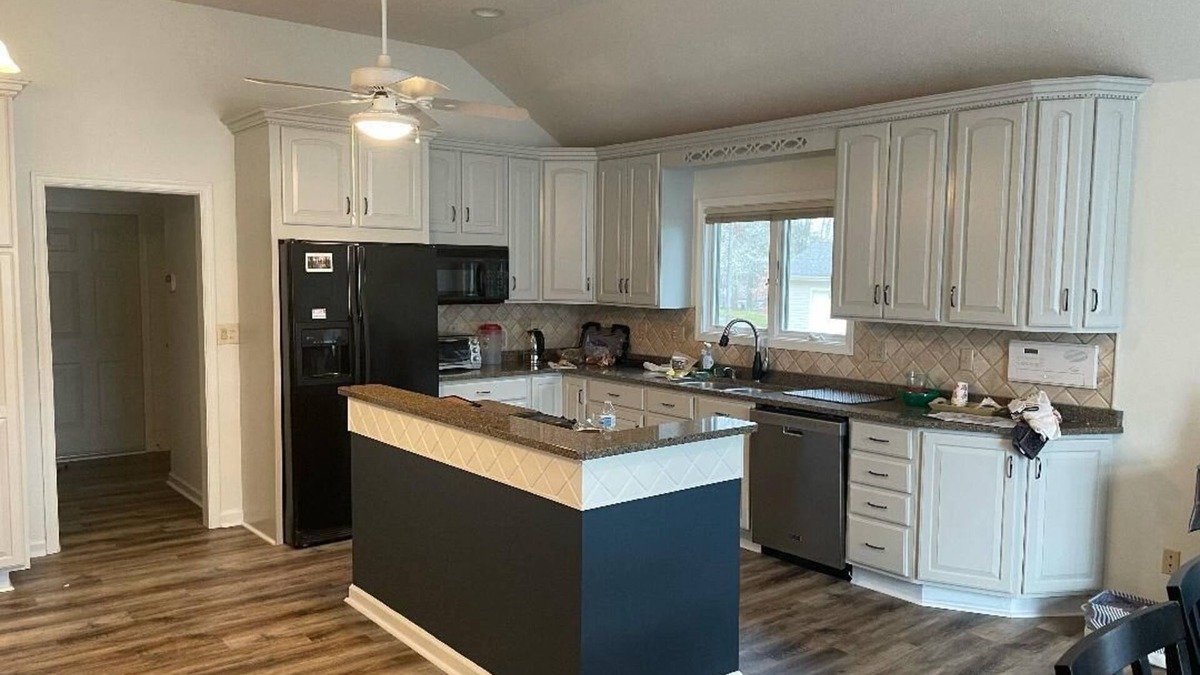 Littleton House | Waterfront home on Pigeon Roost Creek at lake center. Easy access to main lake.