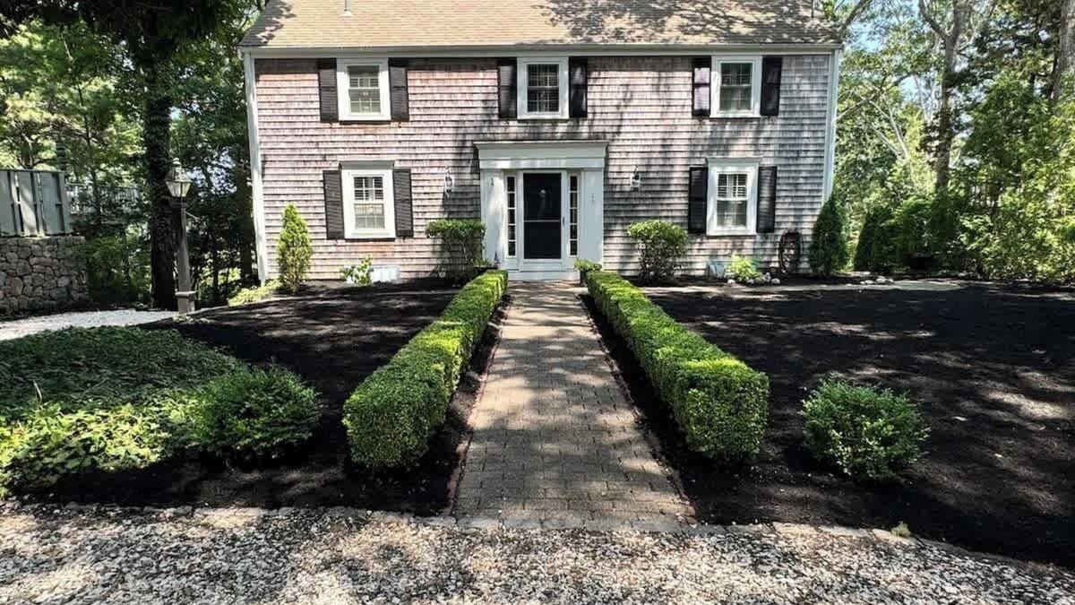 Summersea House | Waterfront Home with Ample Space in New Seabury!