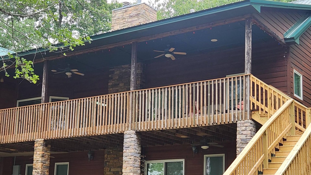 Hoyt House | Waterfront Home with Boat Dock
