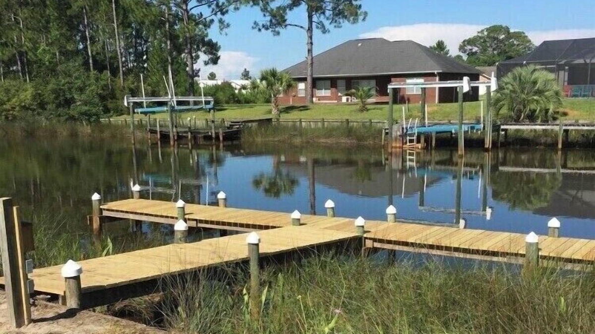 Florida Panhandle House | Waterfront Home With Boat Dock, Kayaks, Fishing Poles and More!