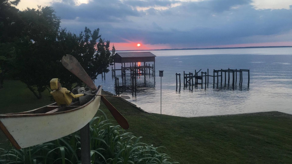 Roper House | Waterfront Home with Pier on Albemarle Beach
