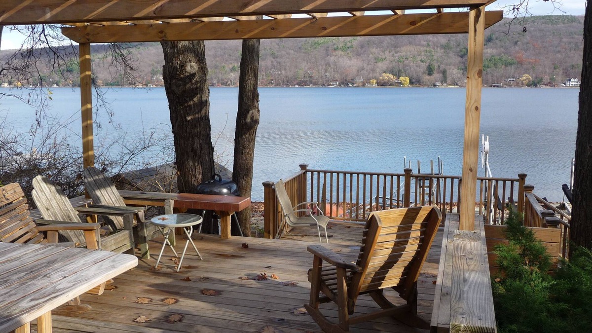 Branchport Cottage | Waterfront home with spectacular views and level pebble beach.