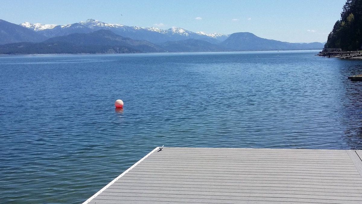 Sagle House | Waterfront House On Camp Bay, near Sandpoint with Dock and swimming area.