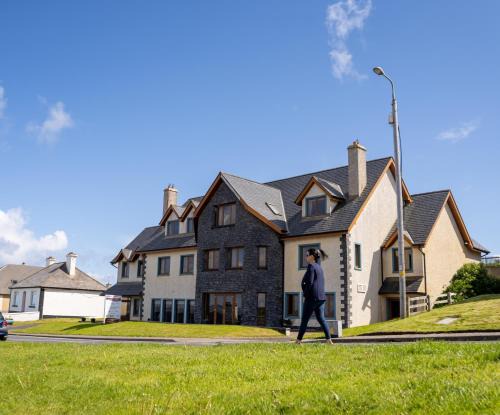 Enniscrone Hotel | Waterfront House & Restaurant