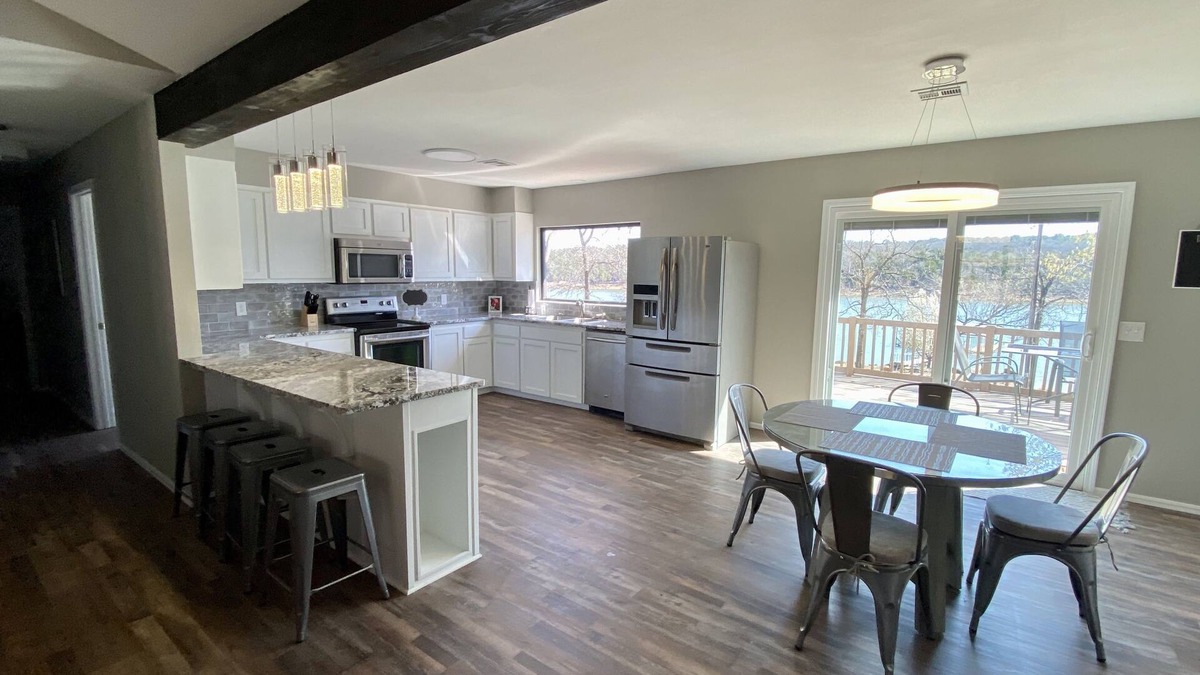 Hoyt House | Waterfront house with private dock and boat slip