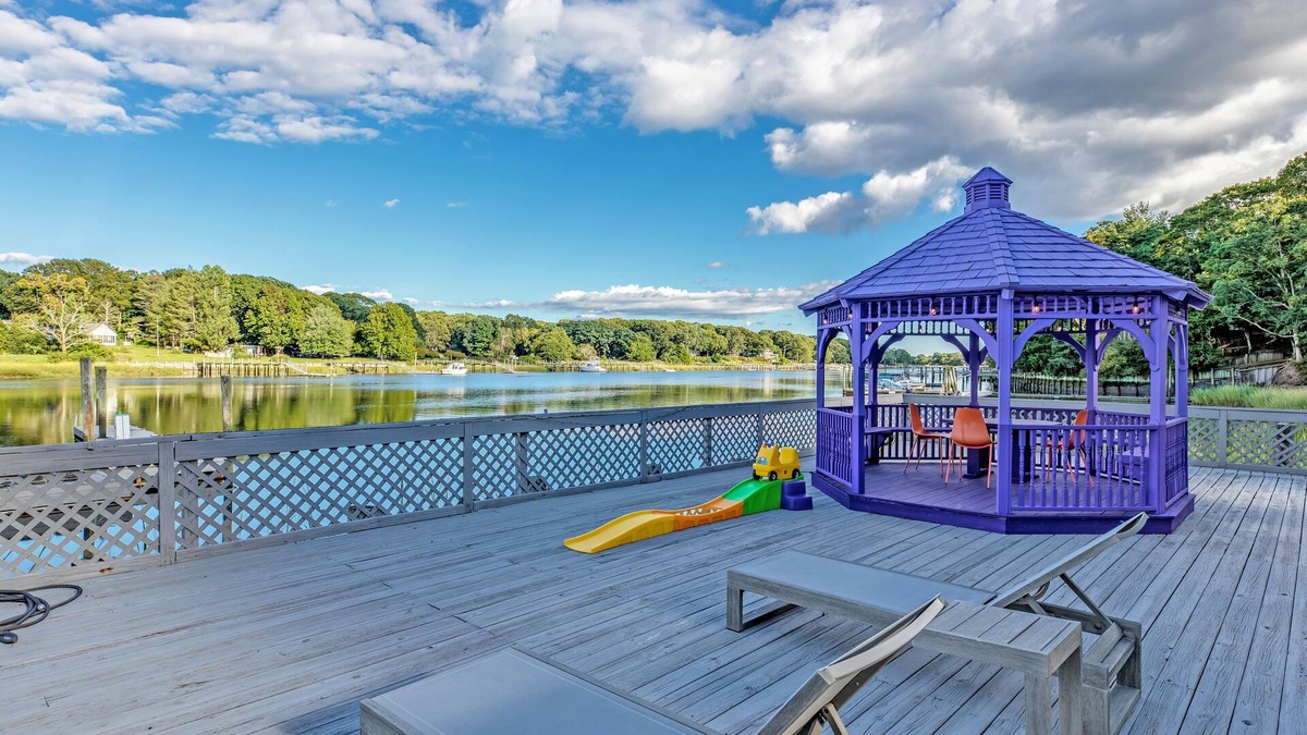 Mattituck House | Waterfront in Mattituck