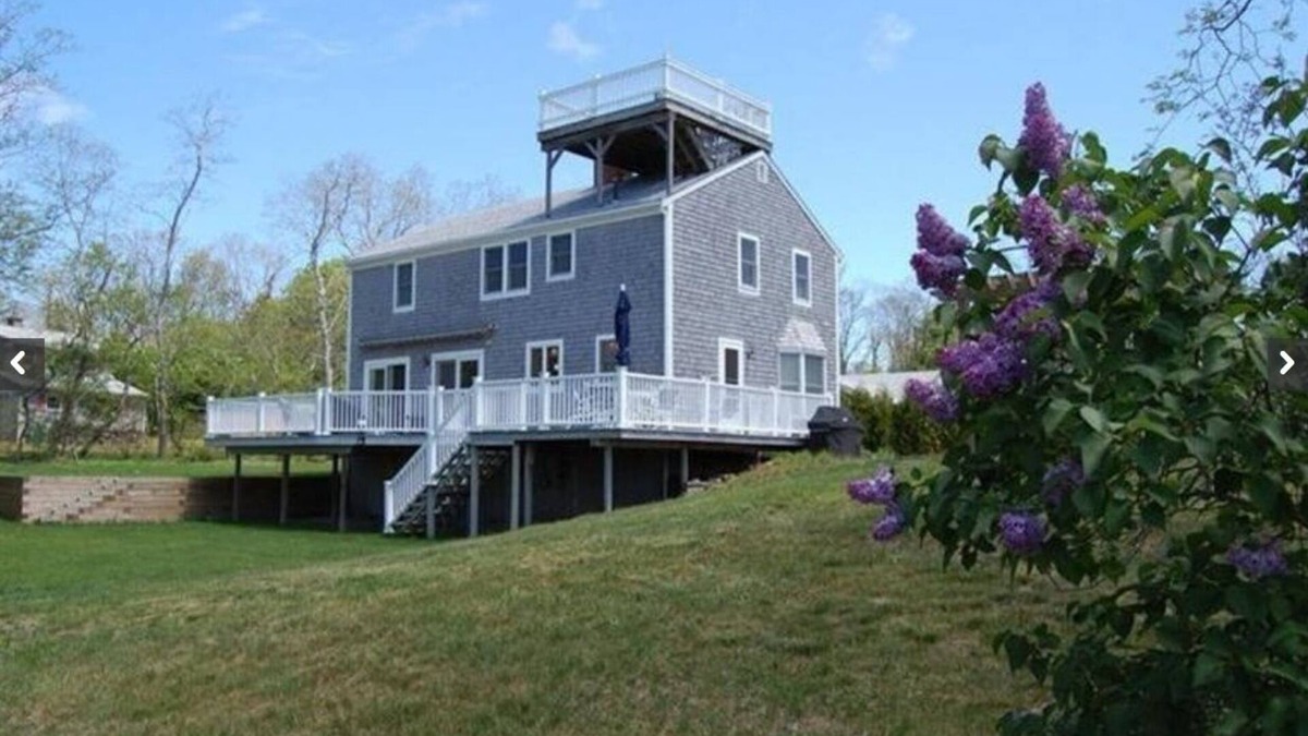 Campground Landing House | WATERFRONT JUST DISCOUNTED - September 2025 Discounted 25% - Book today