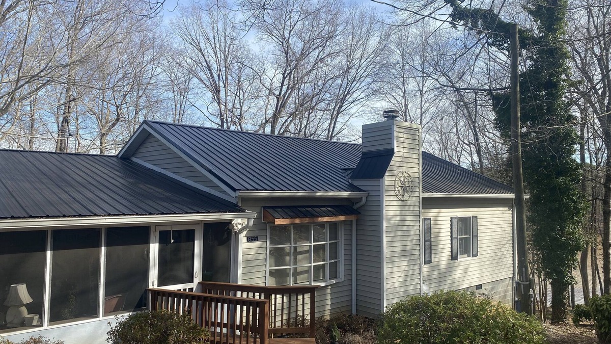 Bracey House | Waterfront Lake Gaston Retreat with beautiful views, Gameroom and covered deck.