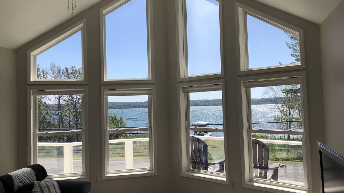 Onekama House | Waterfront Lake House - Portage Lake - 4 Beds, 3 Baths, Private Dock, Kayaks