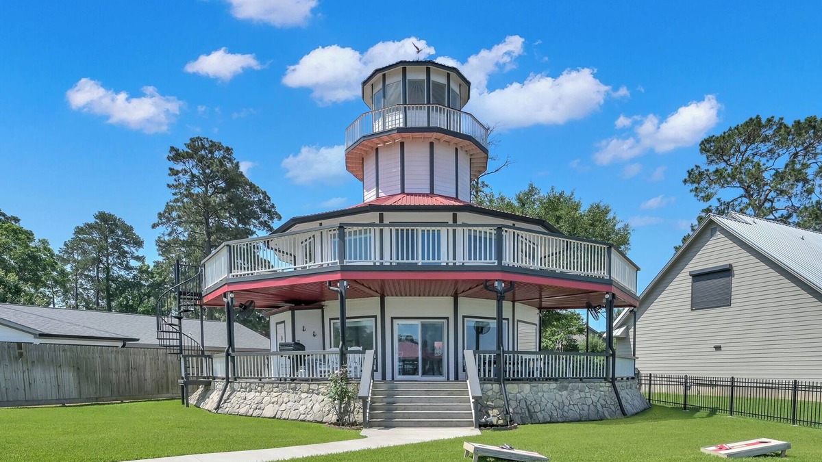 Blanchard House | Waterfront Lighthouse with Large Dock for a Great Family Getaway