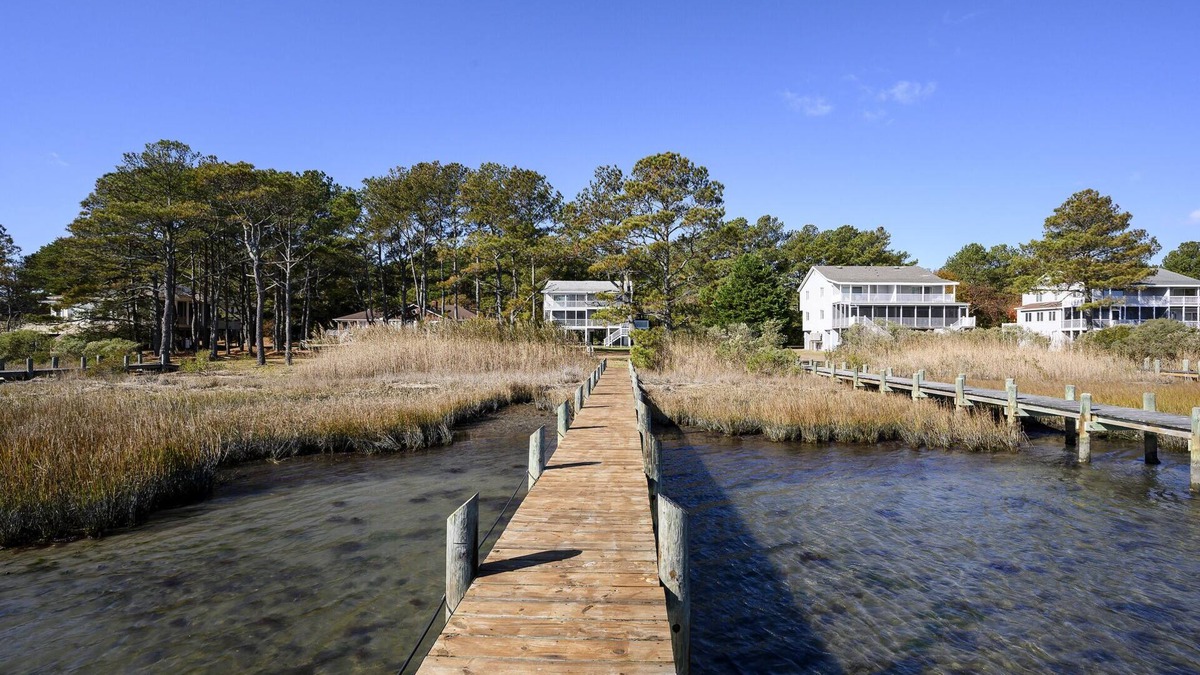 Piney Island House | Waterfront Living at its finest on Chincoteague Island!