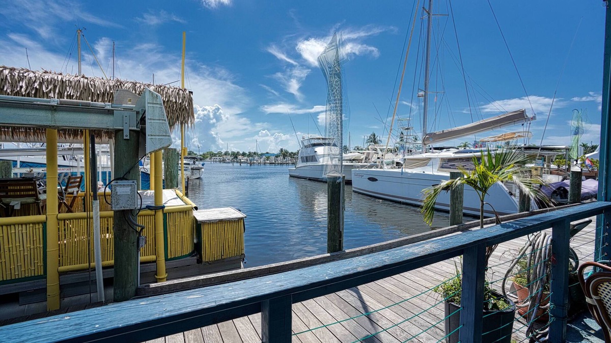 Stuart Apartment | Waterfront Loft Apartment in the Port Salerno Waterfront District.