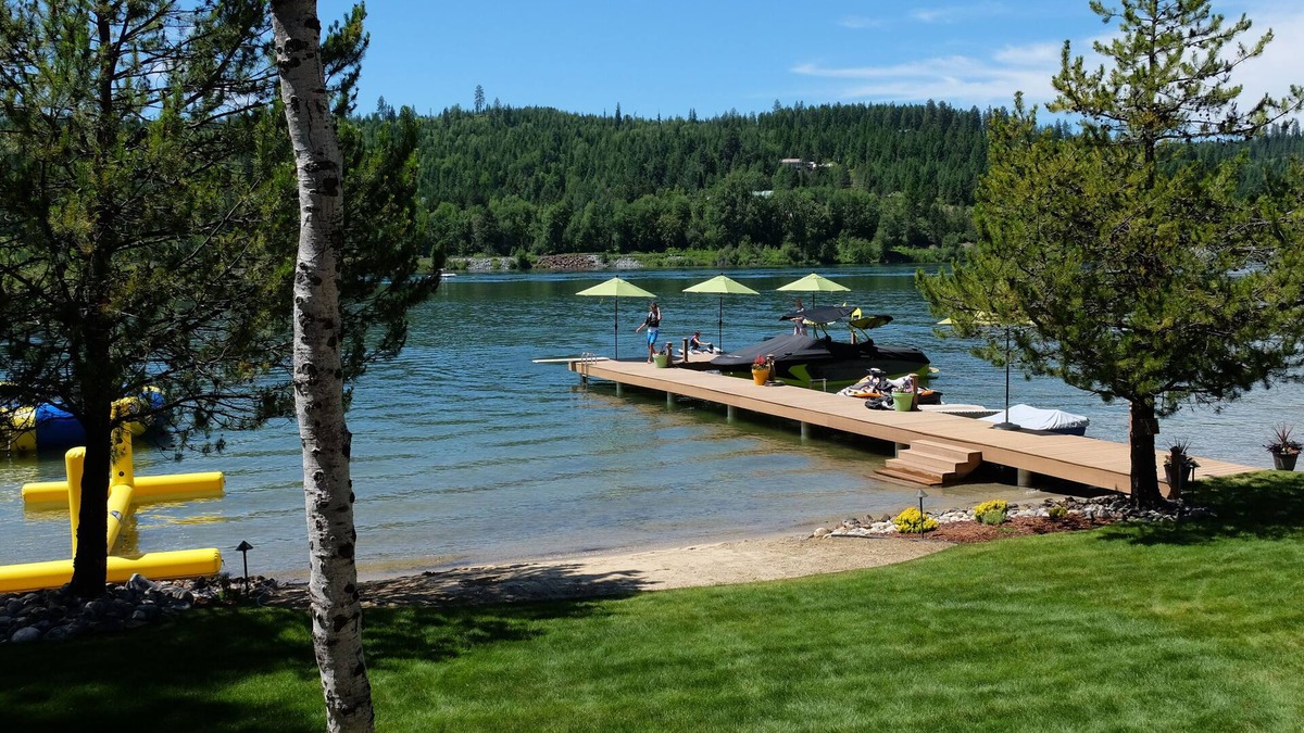 Sagle House | Waterfront Log Home | Private Dock | Expansive Beautiful Yard and Gardens