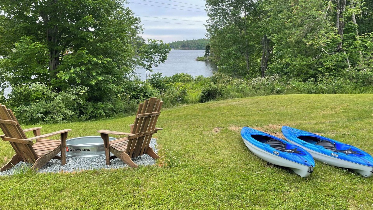 Ellsworth Apartment | Waterfront Lower Level Apartment Near Acadia-Great for couples!