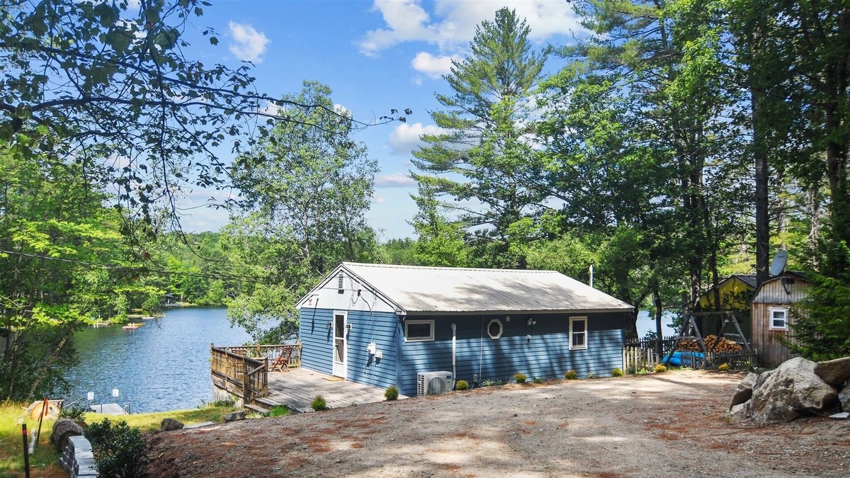 Parsonsfield Cottage | WATERFRONT ON RANDALL LAKE
