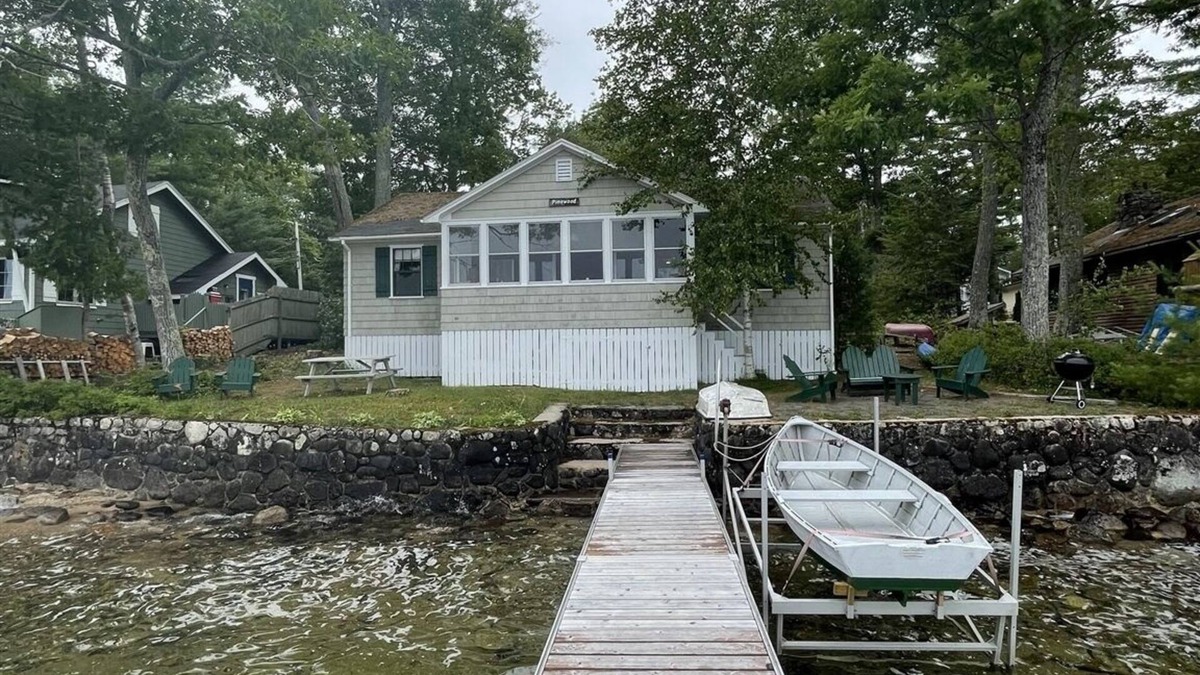 Standish Villa | Waterfront on Sebago Lake
