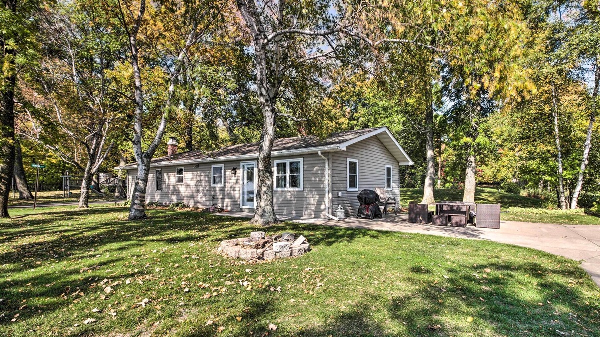 Onamia Cabin | Waterfront Onamia Retreat w/Dock & Fire Pit!