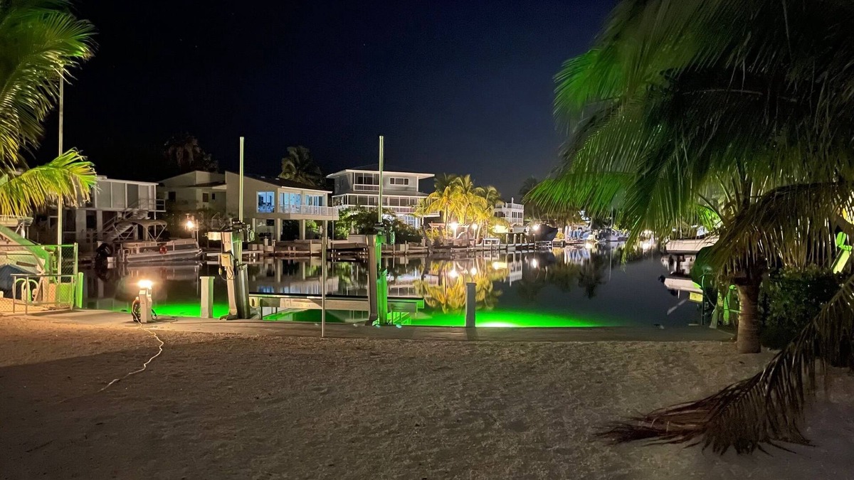 Twin Lakes House | Waterfront paradise in Key Largo