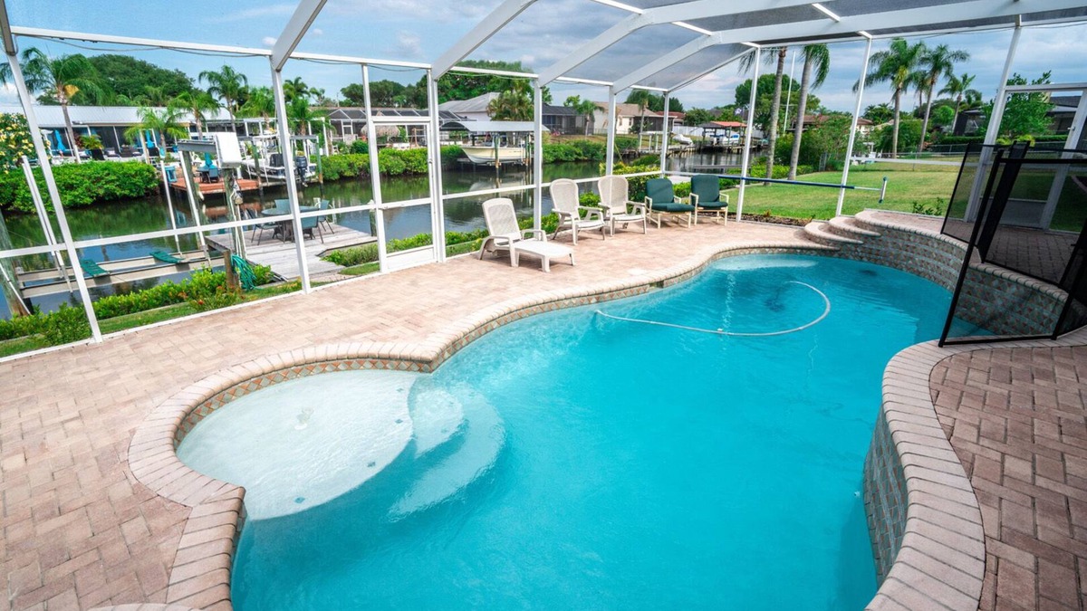 Apollo Beach House | Waterfront pool house in Apollo Beach! Pool is heated.
