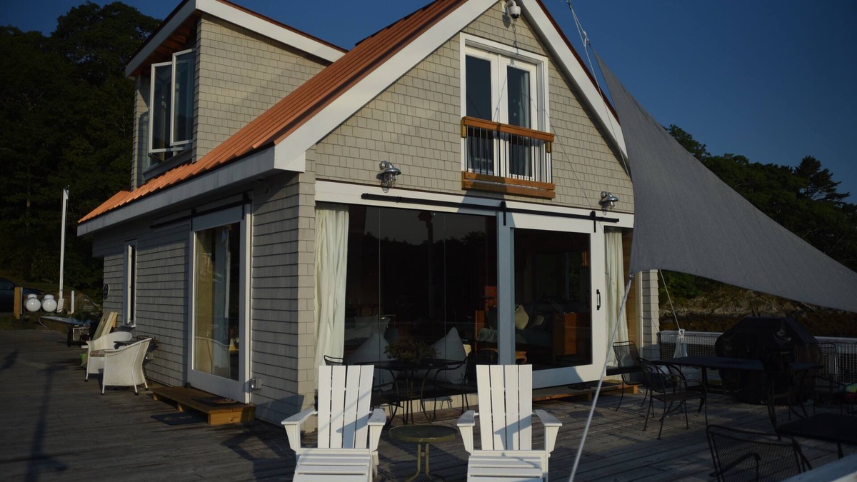 East Boothbay Resort | Waterfront. Private. Perfect.n3 bedrooms/3 bathrooms. Plus options for kids.