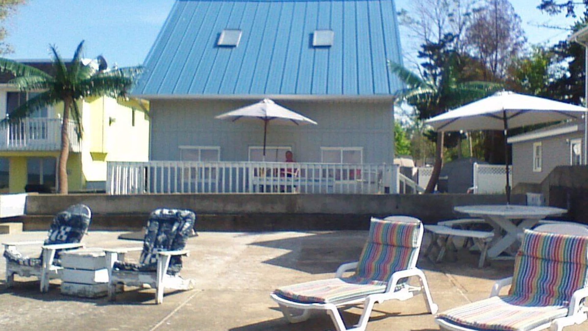 Huron Cottage | Waterfront property near Cedar Point Amusement Park and 2 waterparks