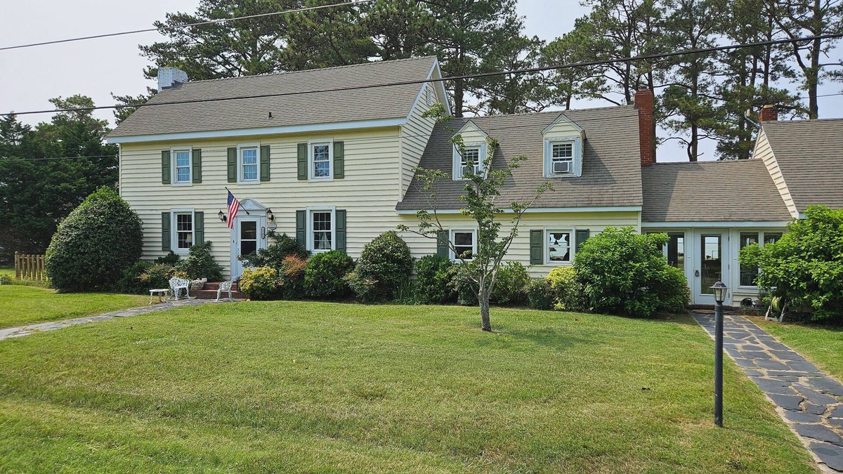 Onancock House | Waterfront property- Point Nautica