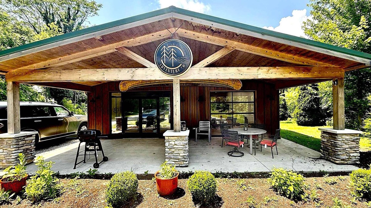 Huron House | Waterfront Property w/dockage-sleeps 18!
