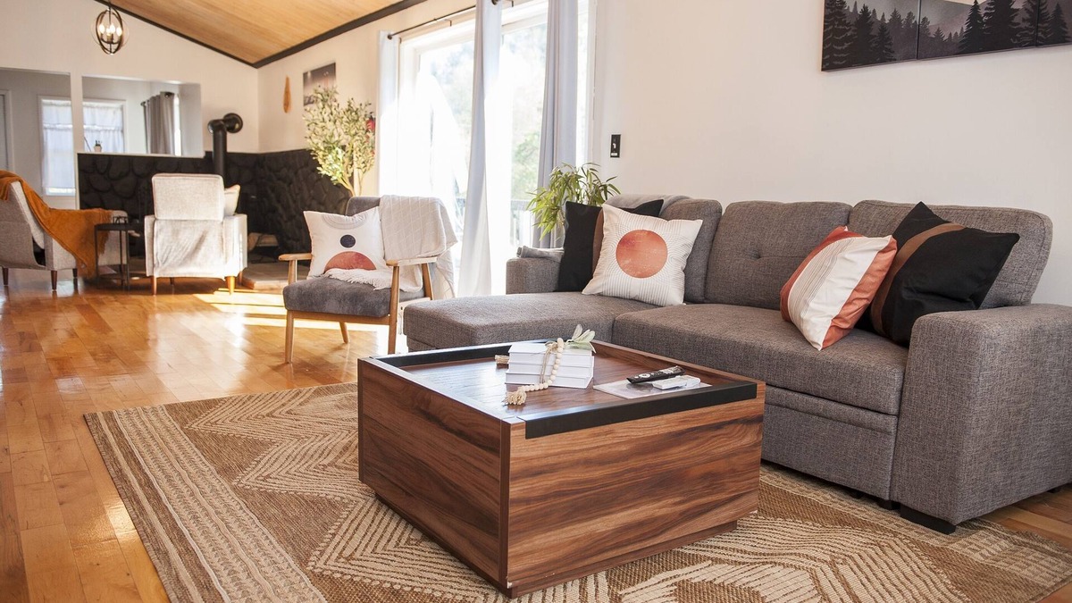 Town of Conesville House | Waterfront Retreat: Creek, Hot Tub, Firepit, Games