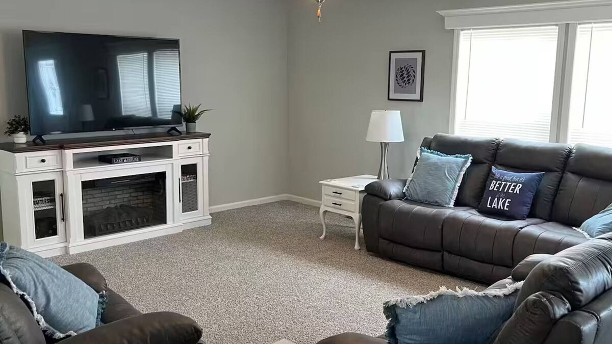 Port Clinton House | Waterfront retreat Port Clinton