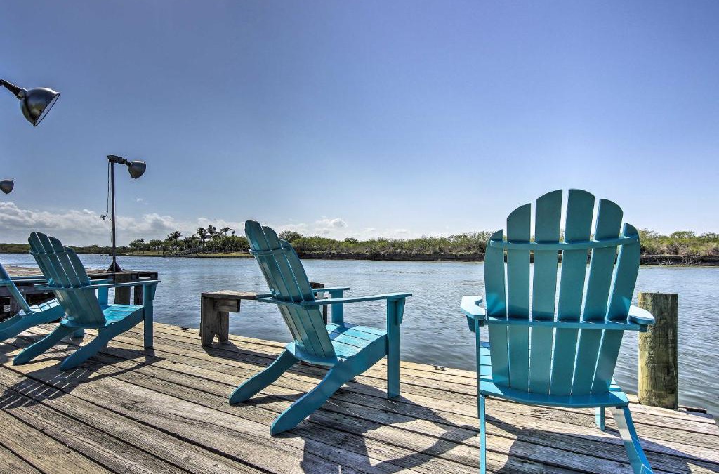 Arroyo City Apartment | Waterfront Rio Hondo Studio with Shared Grill and Dock