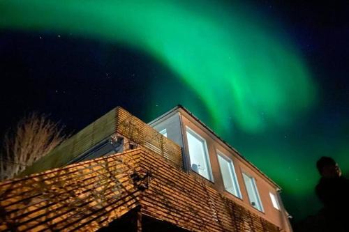 Torsken Apartment | Waterfront Senja 3