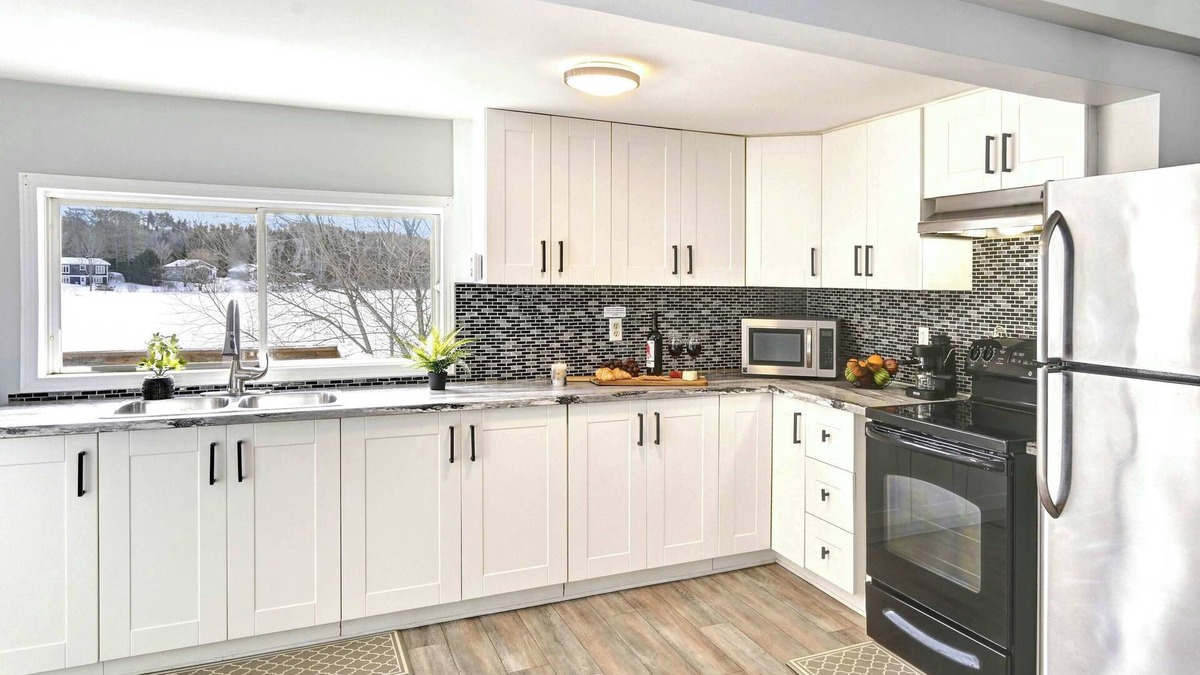 Namur Ski Chalet | Waterfront Spa Affordable 4 to 5 people