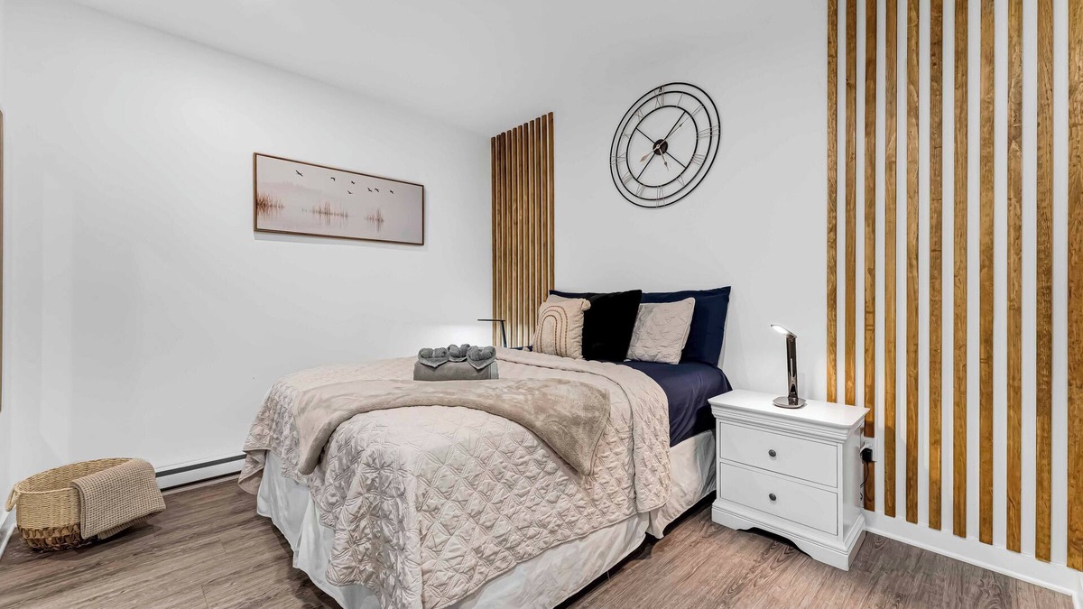 Downtown Gatineau Apartment | *Waterfront studio* 5 minutes drive Ottawa
