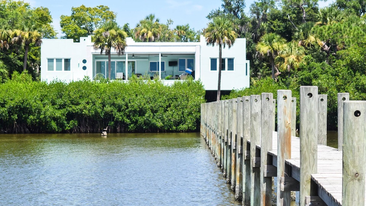 Merritt Island House | Waterfront Sunset View Home W/Pool. King bed