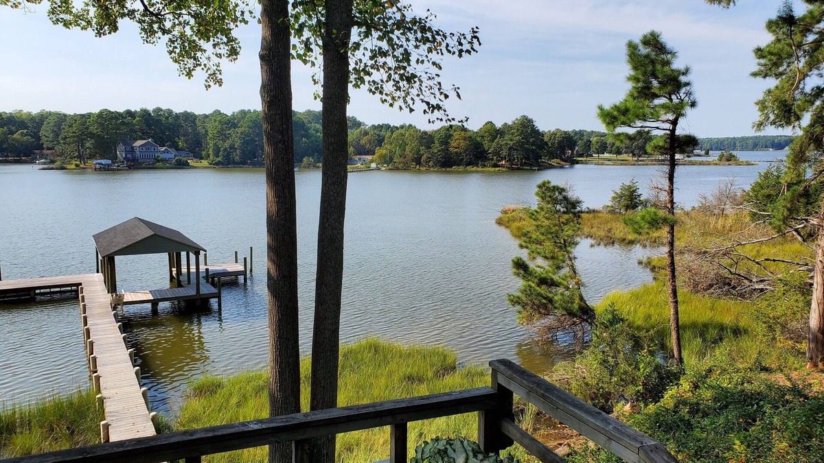 Dutton Cottage | Waterfront with Private Pier and Tranquil Water views!