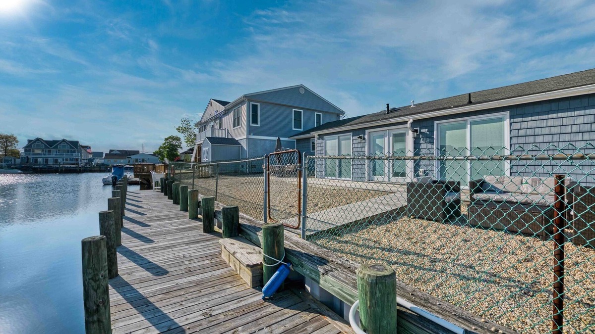 Mystic Island House | Waterfront Vacation Rental in Mystic Island
