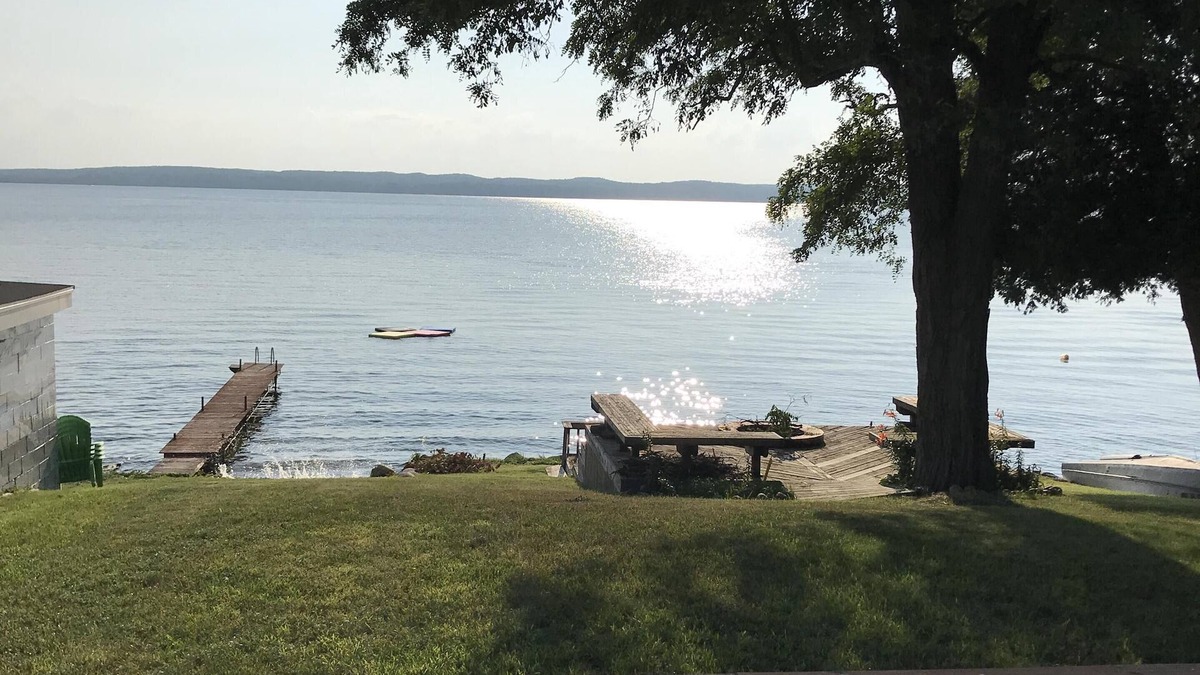 Herron Cottage | Waterfront Vacation Home Directly on Hubbard Lake - East Shore