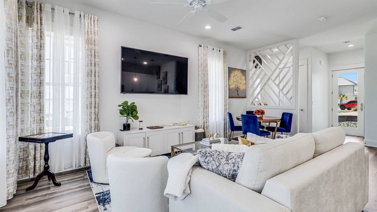 Rockport Villa | Waterfront villa with dock, 2 tandem kayaks, bay views, pool & hammocks