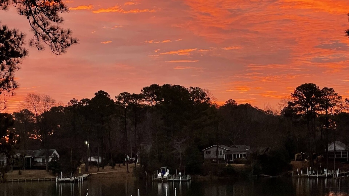 Mount Holly House | Waterfront with dock, kayaks, canoe, 4-bedroom, sleeps 10