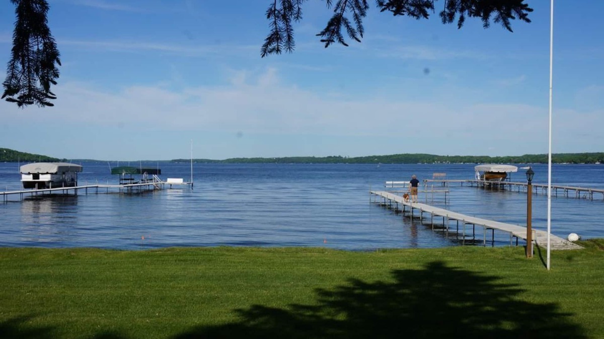 Markesan Cabin | Waters Edge Green Lake