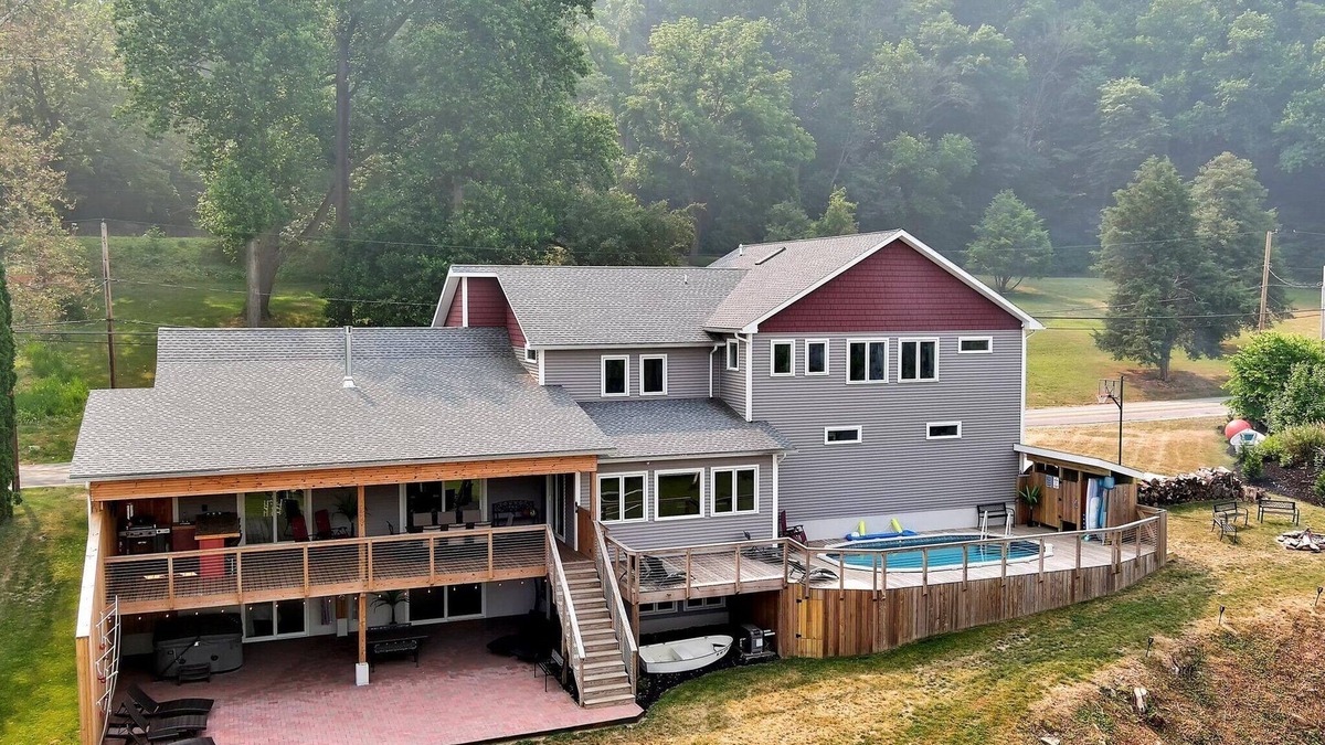 Pequea House | Waters Edge
